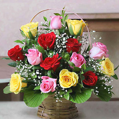 15 Assorted Roses Basket