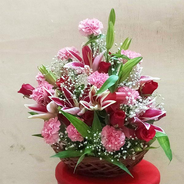 Amaze Floral Basket