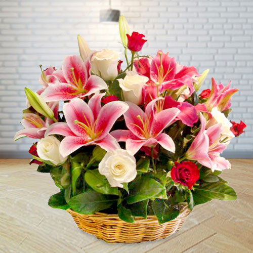 Surprise Floral Basket | Giftsmyntra.com