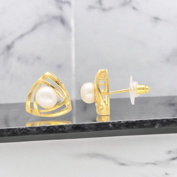 Delight Pearls Earrings