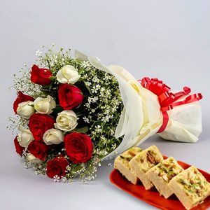Rose Bouquet with Sweets