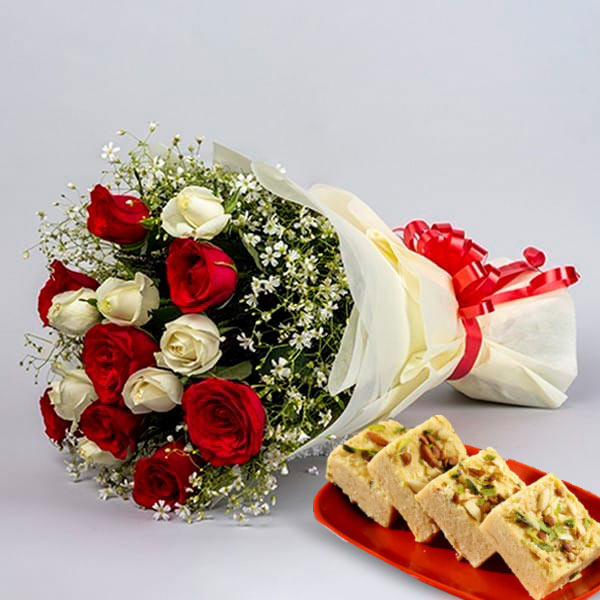 Rose Bouquet with Sweets