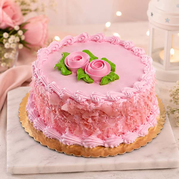 Classic Strawberry Cake