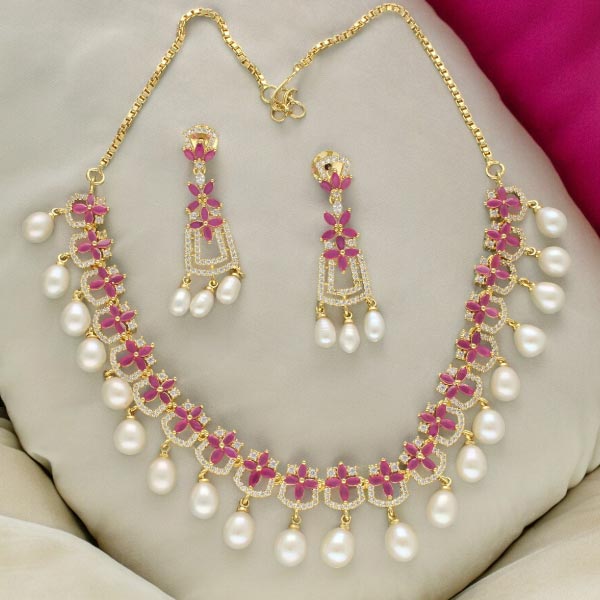 Fanah 1 Line Pearl Necklace