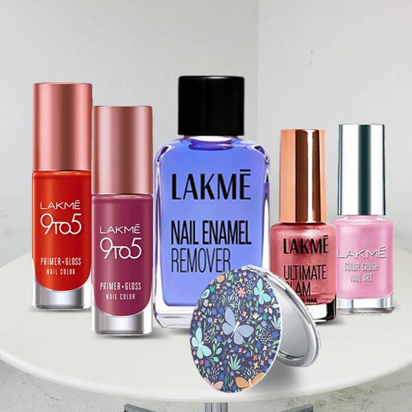 Lakme Colourful Nails Art Hamper