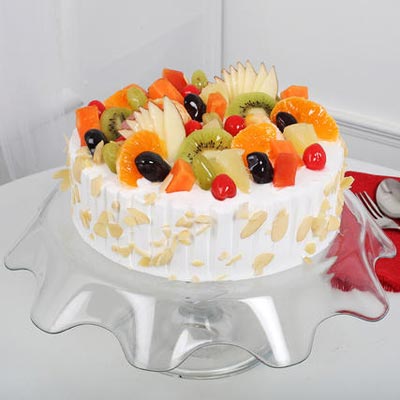 Fresh Fruit Vanilla Cake