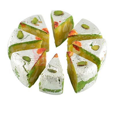 Kaju Diamond Sweets