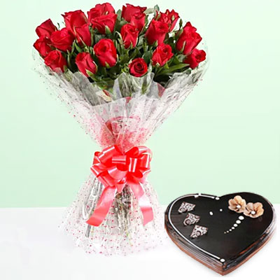20 Red Roses Bouquet with 1 kg Chocolate Heart Cake