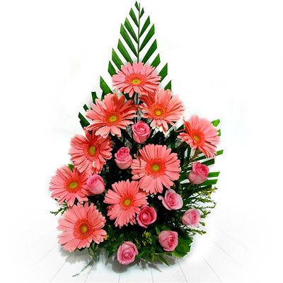 Dazzling Floral Basket - Midnight Delivery