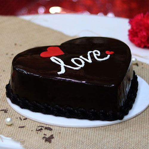 Love Chocolate Heart Cake