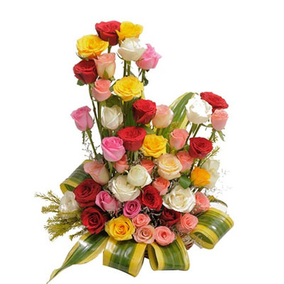 Vibrant Mixed Roses Basket - Midnight Delivery