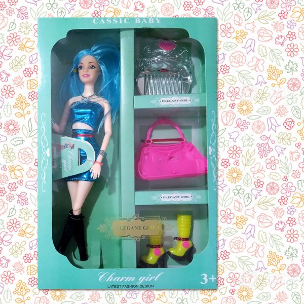 Doll set with accessories