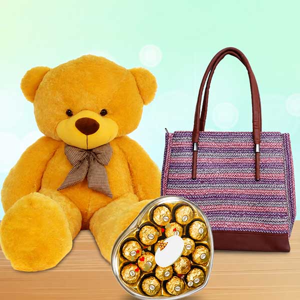 Charming Hamper  for Love