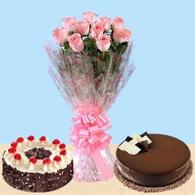 2 Cakes with Rose Bouquet