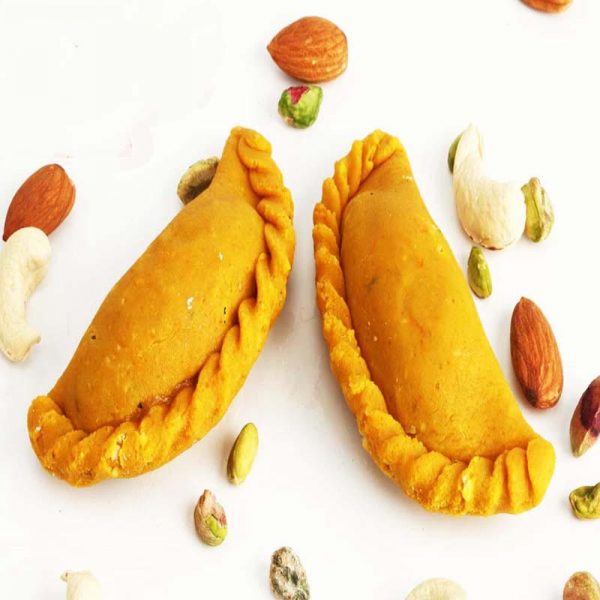 Kaju Kesar Gujiya