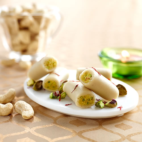 Pure Kaju Pista Roll Sweets 800gm