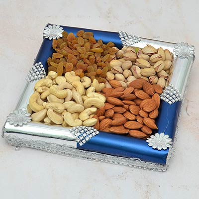 Assorted Dry Fruits Tray