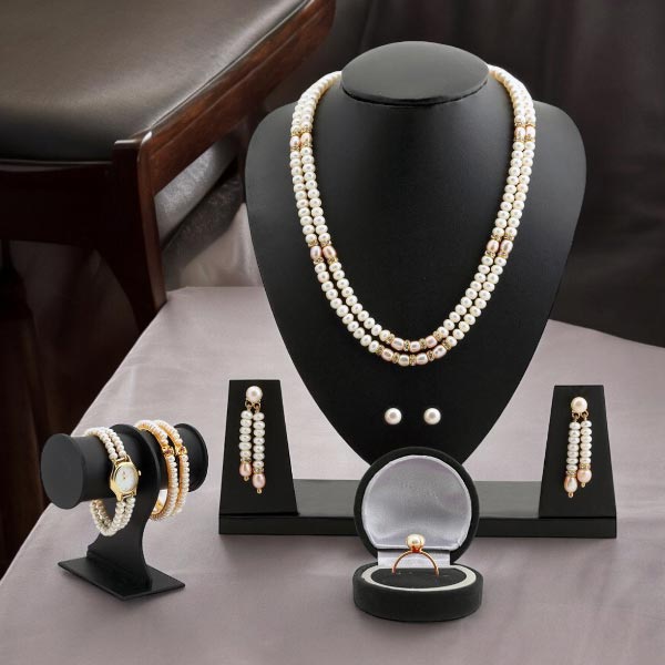 2 Lines Striking Pearl Set