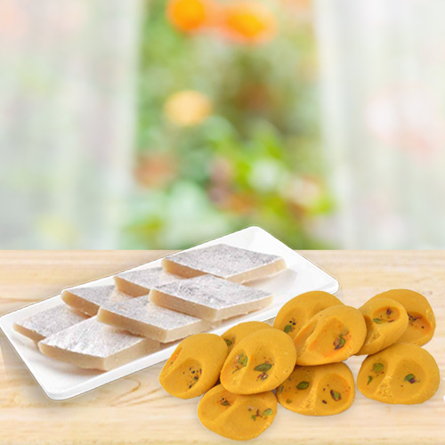 Kaju Katli and Peda Sweets Combo