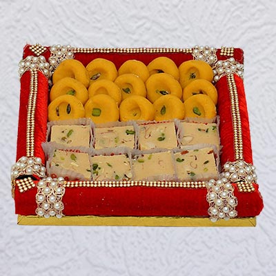 Mewa Sweets Big Treat Thali