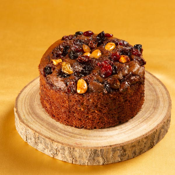 Rich Caramel Fruit n Nut Eggless Cake