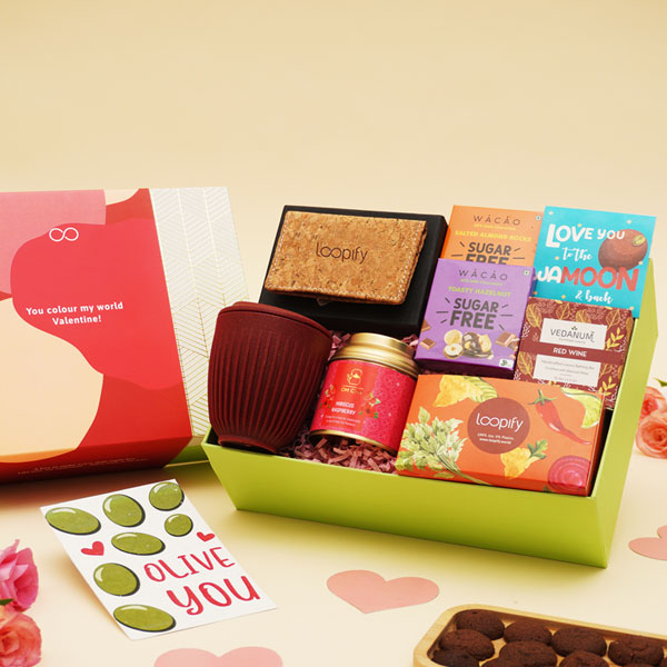 Colour Me Red Gift Hamper